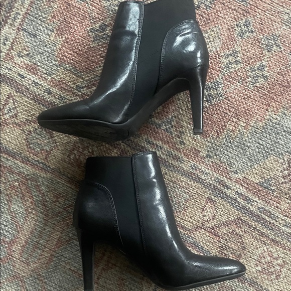 Franco Sarto Shoes - Franco Sarto Shiny Black Heeled Boots